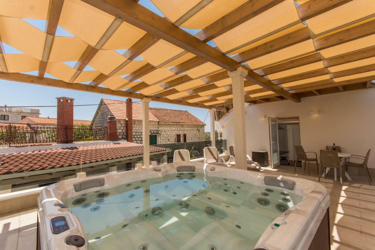 Villa Hurem Трогір Екстер'єр фото